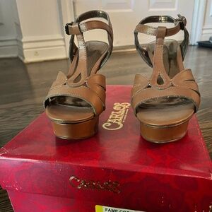 Like New Carlos by Carlos Santana Fame Heels - Cognac